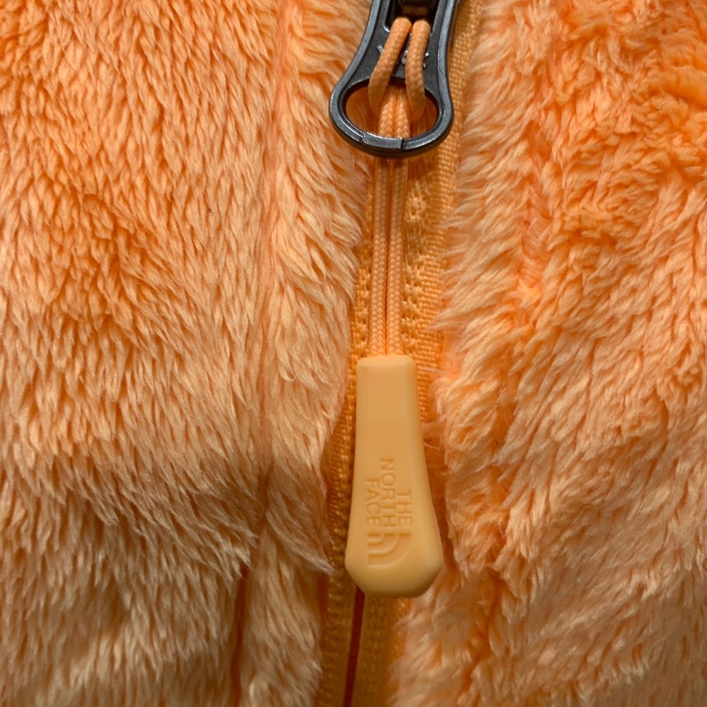 NorthFace Fleece Jacket - Picture 4 of 12